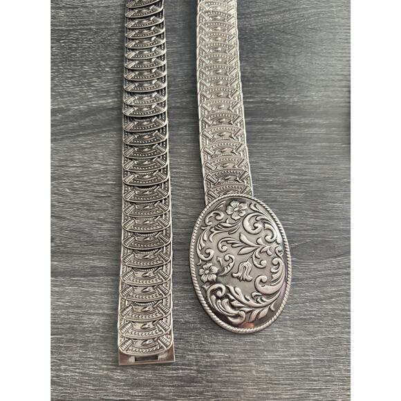 VTG Retro Metal Stretch Elastic Silver Tone Belt Round Ornate Floral‎ Buckle main image 4